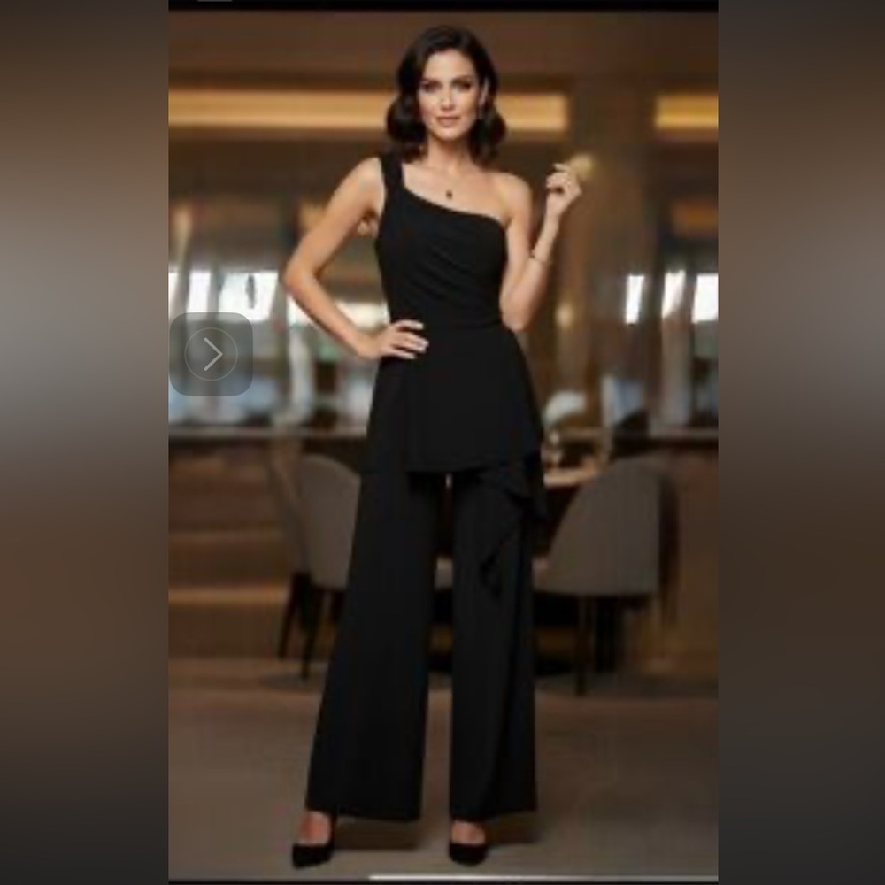 WHITE HOUSE BLACK MARKET Black Stretch One Shoulder Formal Jeweled Jumpsuit Sz 4